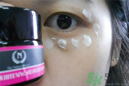 自然之名雪玫瑰雪蒸汽眼霜好用嗎？自然之名雪玫瑰雪蒸汽眼霜用戶評(píng)價(jià)如何