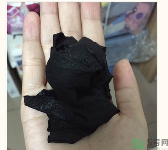 膜法世家黑面膜怎么樣？膜法世家水光黑面膜好用嗎？