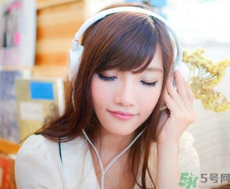 14歲女孩可以發(fā)生性關(guān)系嗎？14歲女孩發(fā)育成熟了嗎？