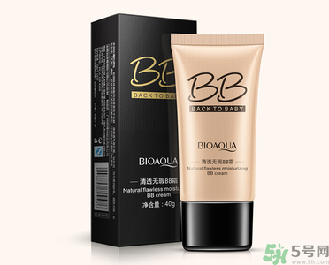 粉底液可以代替bb霜嗎？用粉底液好還是bb霜好？
