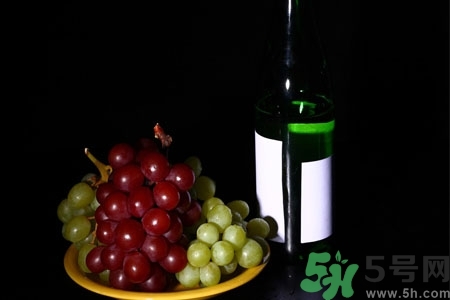 紅酒開瓶器怎么用？沒有開瓶器怎么開紅酒？