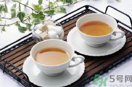 黃芪當(dāng)歸可以泡水喝嗎？黃芪當(dāng)歸泡水喝有什么功效？