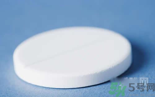 鈣片可以空腹吃嗎？鈣片空腹吃好嗎？