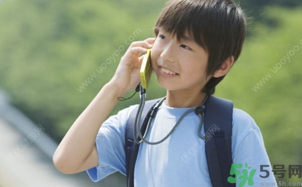 15歲男孩的標(biāo)準(zhǔn)身高應(yīng)該多高？15歲男孩的標(biāo)準(zhǔn)身高體重