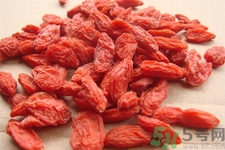 枸杞子泡酒可以壯陽嗎？枸杞子泡酒有副作用嗎？