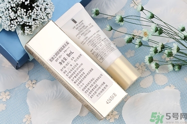 隔離霜用洗面奶能洗掉嗎？涂隔離霜需要卸妝嗎？