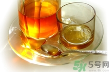 早晨空腹喝蜂蜜水好嗎？蜂蜜水什么時候喝好？
