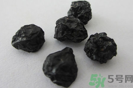 如何鑒別真假黑枸杞？黑枸杞價格多少？