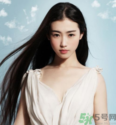素顏霜適合哪個年齡段？素顏霜適合多大年齡？