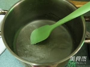 水晶月餅用的什么粉？水晶月餅的做法及配方