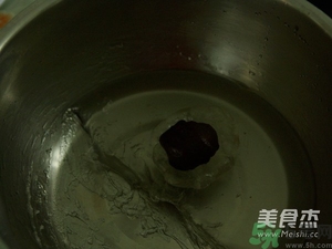 水晶月餅用的什么粉？水晶月餅的做法及配方