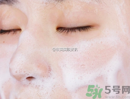 dillydelight荔枝潔面膜怎么樣？韓國(guó)荔枝面膜使用方法？