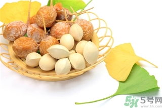 白果什么時(shí)候成熟？沒(méi)熟的白果能不能吃？