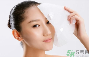 敷面膜臉上刺痛是怎么回事？如何正確敷面膜