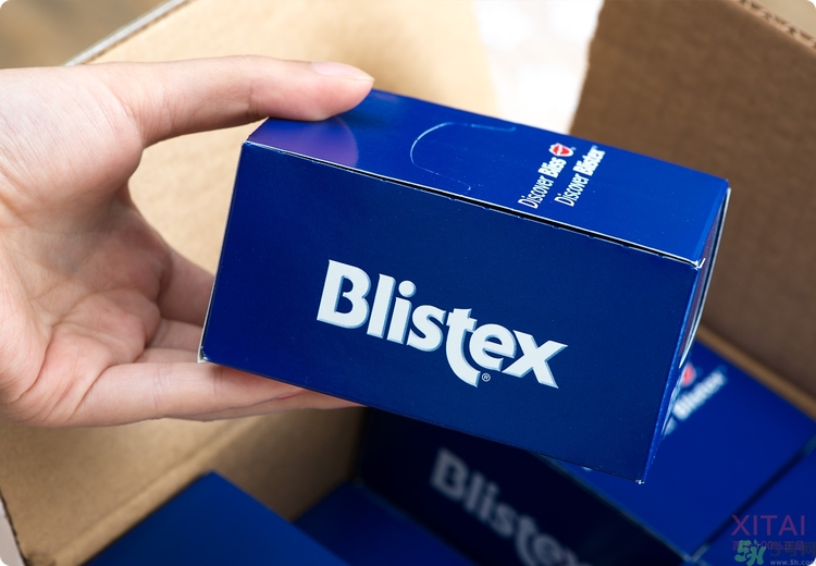 Blistex碧唇小藍罐好用嗎？怎么用？