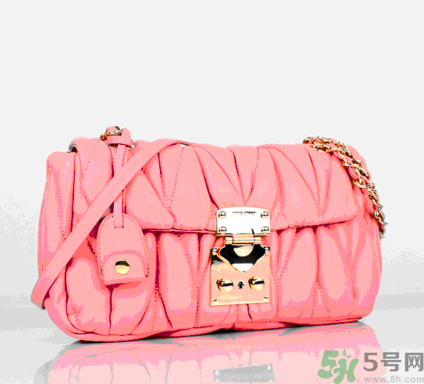 miumiu是哪個(gè)國(guó)家的牌子？miumiu是prada旗下的嗎？