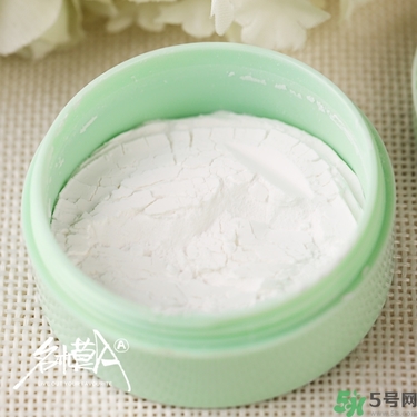 the saem得鮮散粉怎么用？得鮮薄荷散粉使用方法