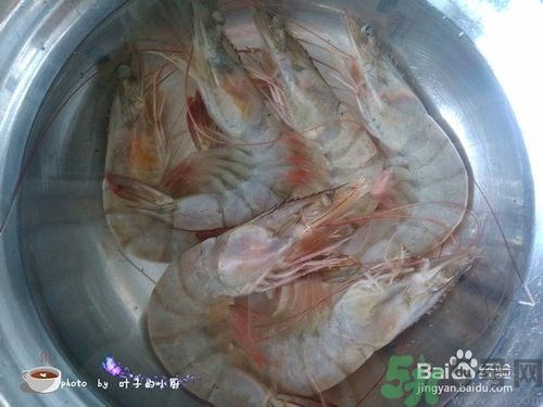 活蝦怎么處理干凈蝦線？活蝦怎么去蝦線？