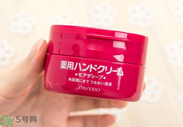 資生堂護(hù)手霜怎么樣？資生堂護(hù)手霜100g紅罐好用嗎？