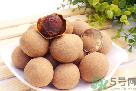 干桂圓一天可以吃幾個(gè)？干桂圓怎么吃最有營養(yǎng)？