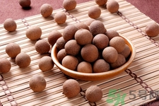 干桂圓怎么吃不上火？吃干桂圓有什么好處？