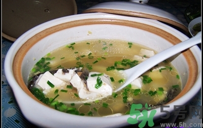 秋季吃什么好？秋季吃什么養(yǎng)肝護(hù)肝排毒？
