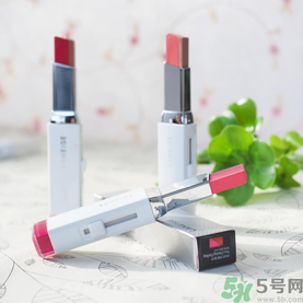 蘭芝雙色口紅哪個(gè)顏色好看？蘭芝雙色口紅怎么涂？