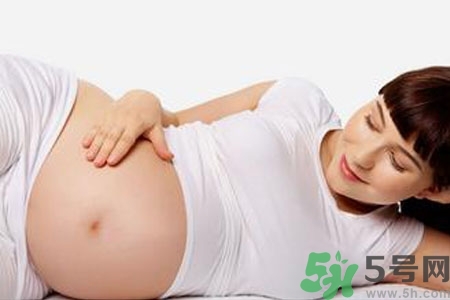 孕婦秋季洗頭多久一次？孕期洗頭一周幾次最好？