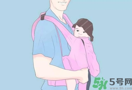 嬰兒怎么抱？嬰兒怎么抱著喂奶？