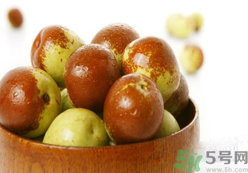 月經(jīng)期間可以吃冬棗嗎？來月經(jīng)一天吃多少冬棗合適？