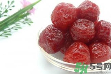 孕婦可以吃蜜餞嗎？吃蜜餞有什么好處？
