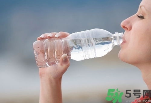 皮膚不白是什么原因？皮膚不白怎么辦
