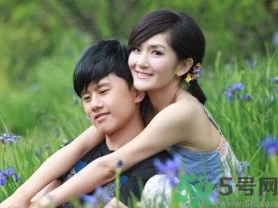 為什么男人喜歡姐弟戀？姐弟戀男人的心理