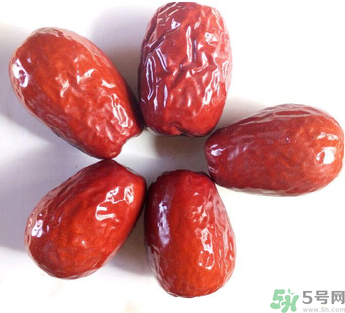 新鮮紅棗怎么曬干？鮮棗怎么做成棗干？