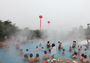 泡溫泉要準(zhǔn)備什么？泡溫泉要自帶拖鞋嗎？