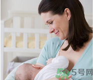 母乳喂養(yǎng)多久喂一次？母乳喂養(yǎng)注意事項(xiàng)