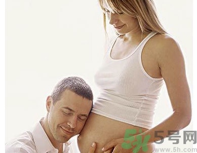 孕婦缺鈣的癥狀有哪些？孕婦缺鈣怎么補(bǔ)？