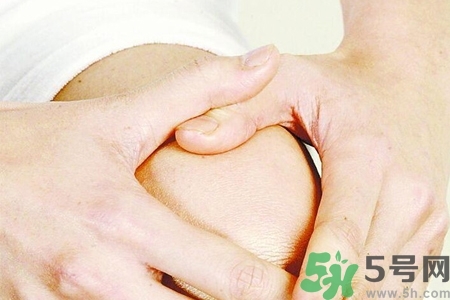 膝蓋腫痛怎么回事？膝蓋腫痛怎么辦？