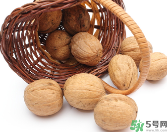 核桃一天吃幾個(gè)合適？核桃一天吃幾個(gè)最好？