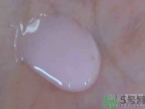 淳萃水舞櫻花洗發(fā)水好用嗎？淳萃水舞櫻花洗發(fā)水多少錢？