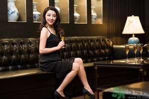 葡萄酒每天喝多少最合適？葡萄酒一天喝多少最好？
