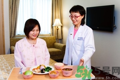 產(chǎn)后如何恢復(fù)身材？產(chǎn)后如何坐月子？