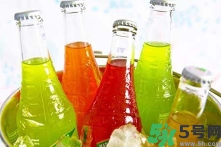 喝無(wú)糖飲料可以減肥嗎？喝無(wú)糖飲料會(huì)變胖嗎？