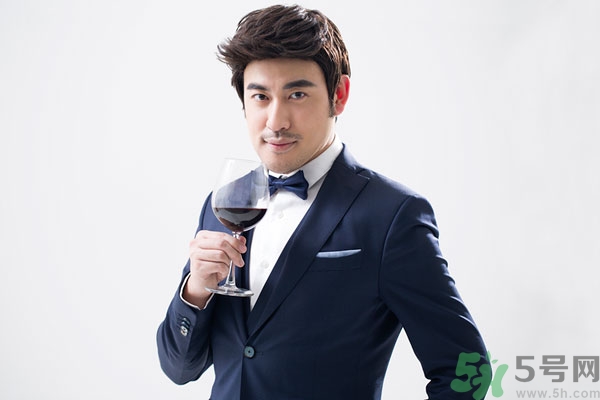 紅酒是葡萄酒嗎？葡萄酒和紅酒有什么區(qū)別