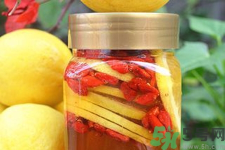 寒露喝什么茶好？寒露喝什么茶最養(yǎng)生？