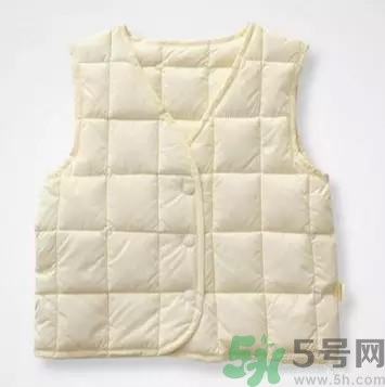新生兒冬季穿什么？新生兒冬季怎么穿衣？