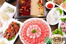 吃火鍋喝什么酒好？吃火鍋適合喝什么酒？