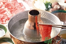 吃火鍋太辣胃難受怎么回事？吃火鍋太辣胃難受怎么辦？