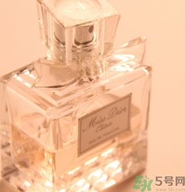 夜巴黎香水現(xiàn)在有嗎？夜巴黎香水哪里買？
