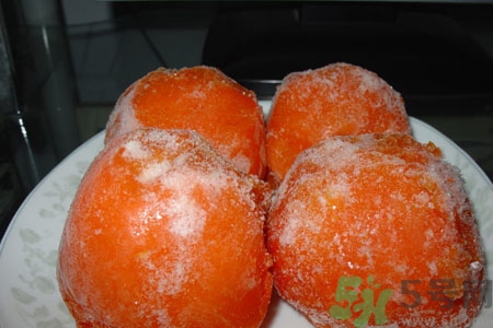 吃完凍柿子能喝牛奶嗎？凍柿子不能和什么一起吃？